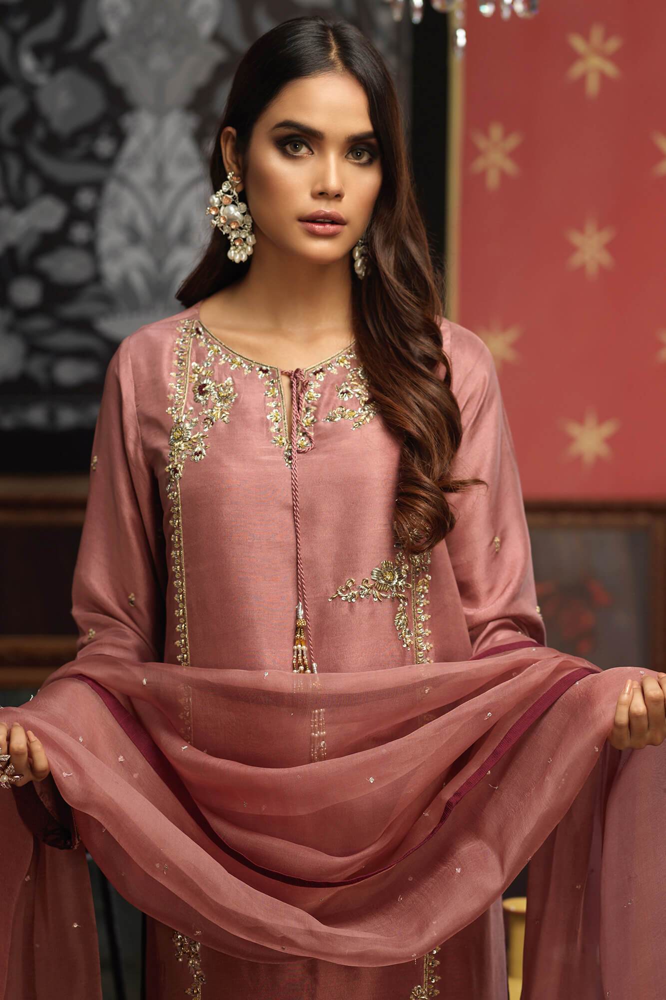 New Arrival Dresses for Women | Luxury Formal Women Suits | Pakistani ready to wear raw silk dress | Zaaviay Sale