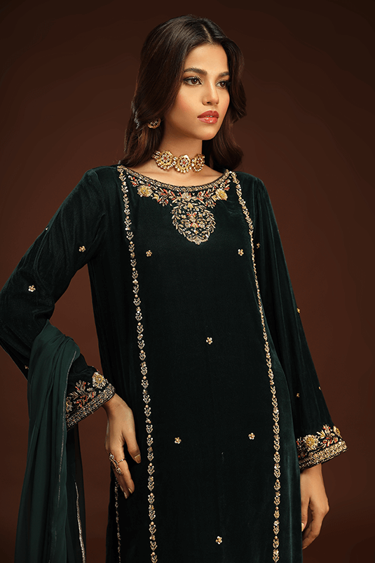 Zaaviay | Pakistani Velvet Dresses | Formal Velvet Collection 2023 Zaaviay Global Zaaviay | Pakistani Velvet Dresses | Formal Velvet Collection 2023 Zaaviay Global