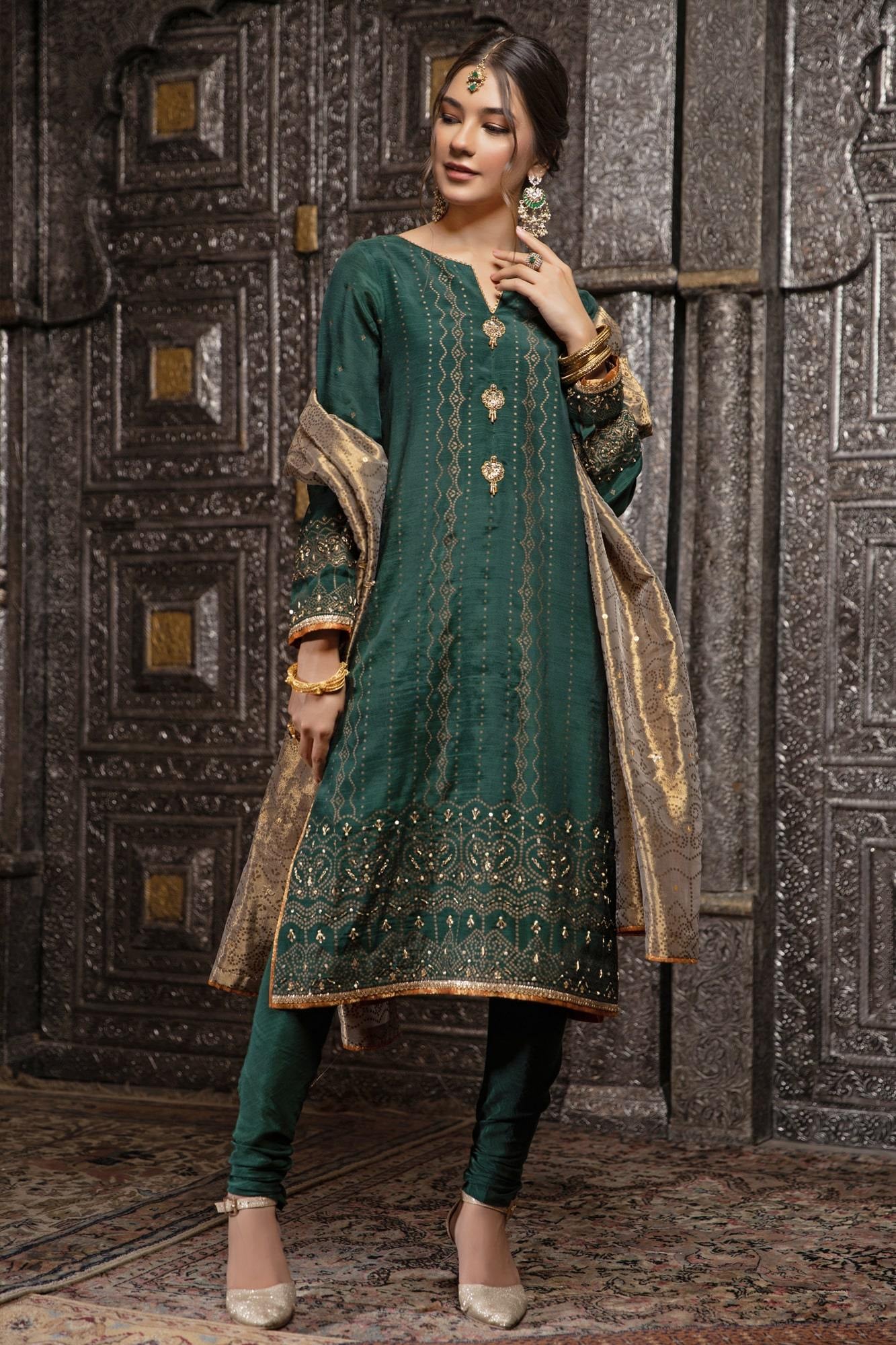 Pakistani Women Formal Dresses