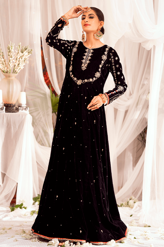 Velvet gowns 2025 dresses pakistani
